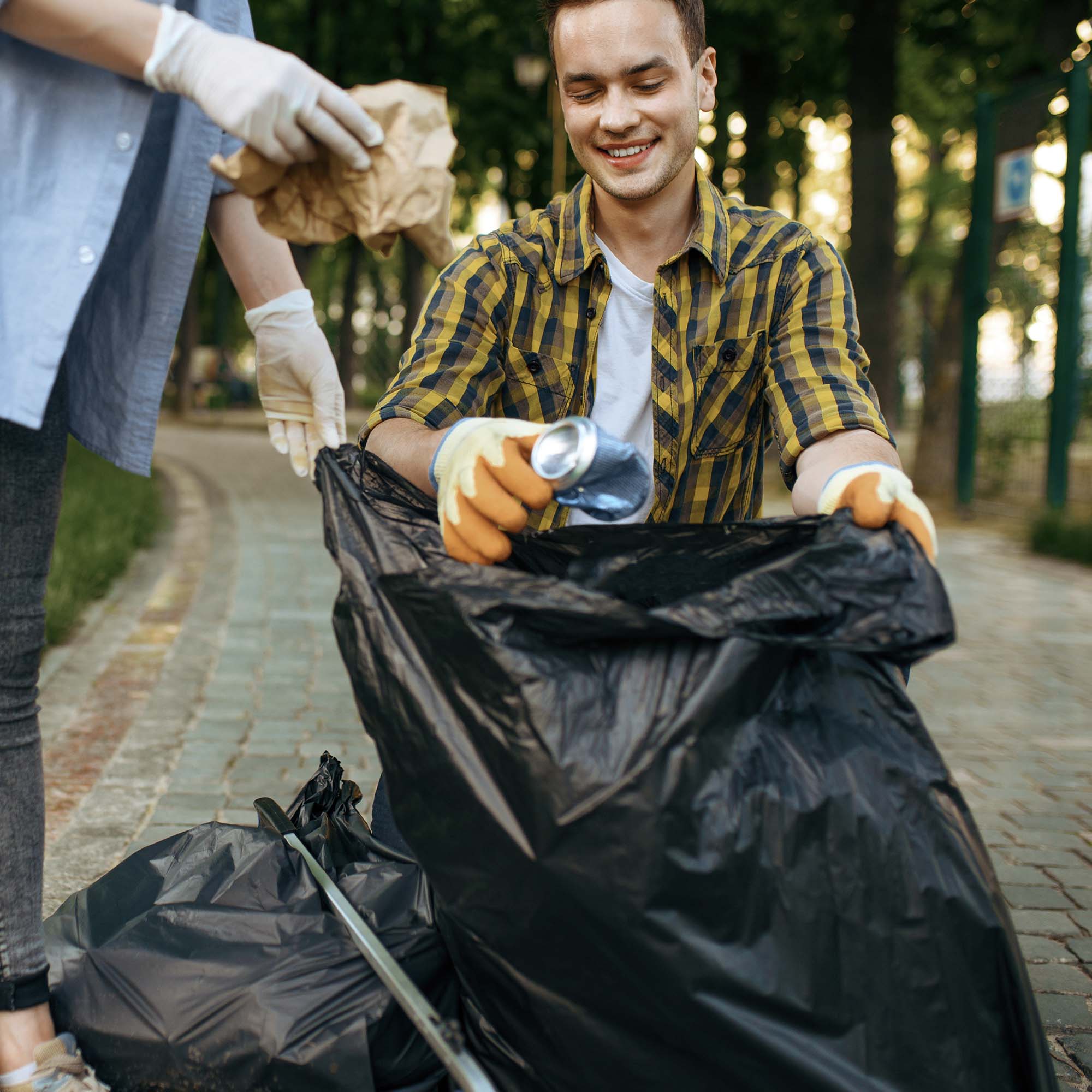 Ecobag - 10 Pack Eco-Friendly Wheelie Bin Liners - 240L - 18 Micron - Heavy Duty, Leak Resistant & Recyclable