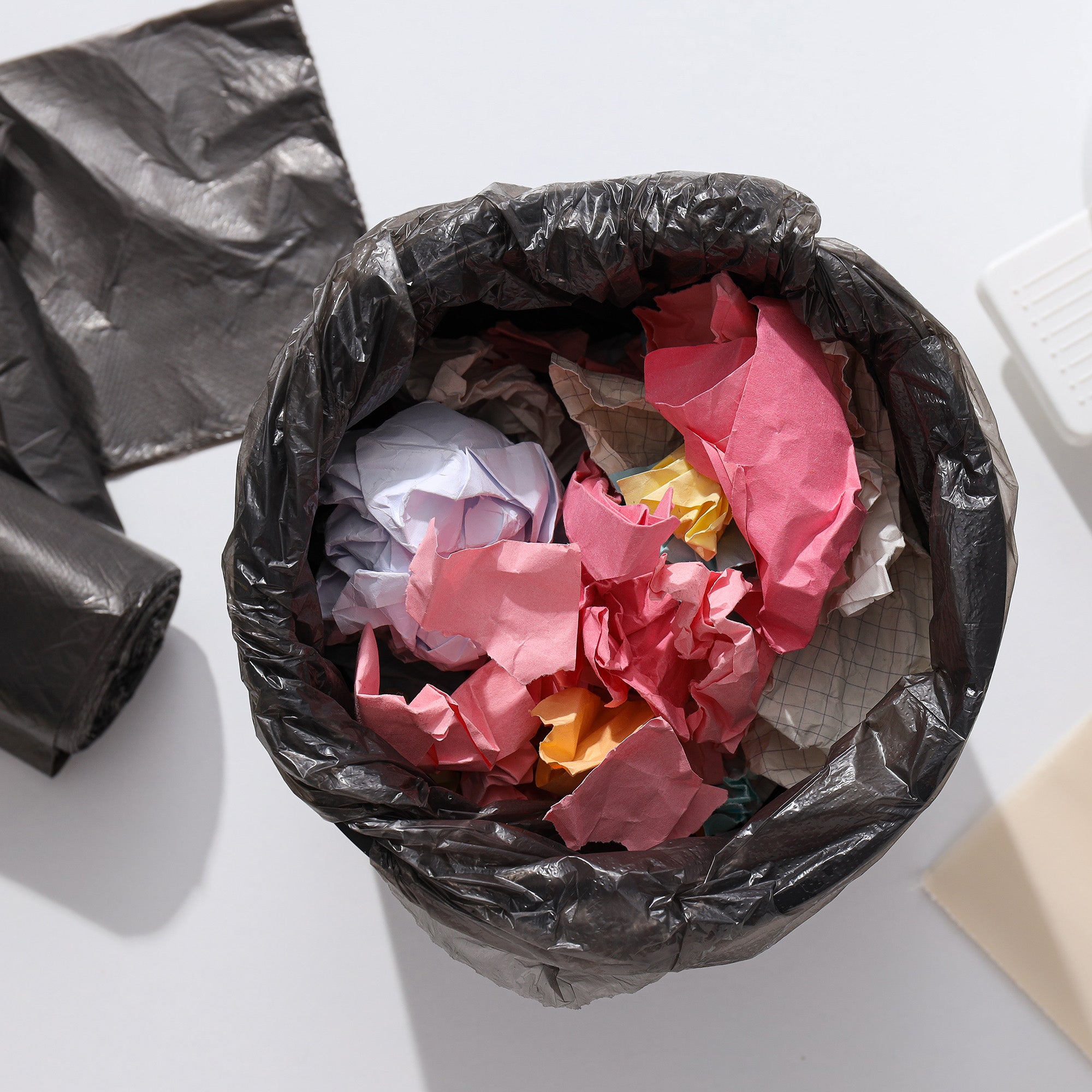 EcoBag - 50 Pack Extra Strong Heavy Duty Refuse Sacks - Recyclable Bin Bags, Leak Resistant, Eco-Friendly, Durable Waste Disposal Bags for Household & Commercial Use - 35 Micron - 50 L
